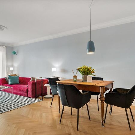 Cls Zentrale City-Wohnung In Hamburg Mit E-Laden Und Tiefgarage, Grosser Balkon, Blick Ueber Hamburg, Parkplatz, Cafe Im Haus, Bushaltestelle Direkt Gegenueber, Flex Check In 외부 사진